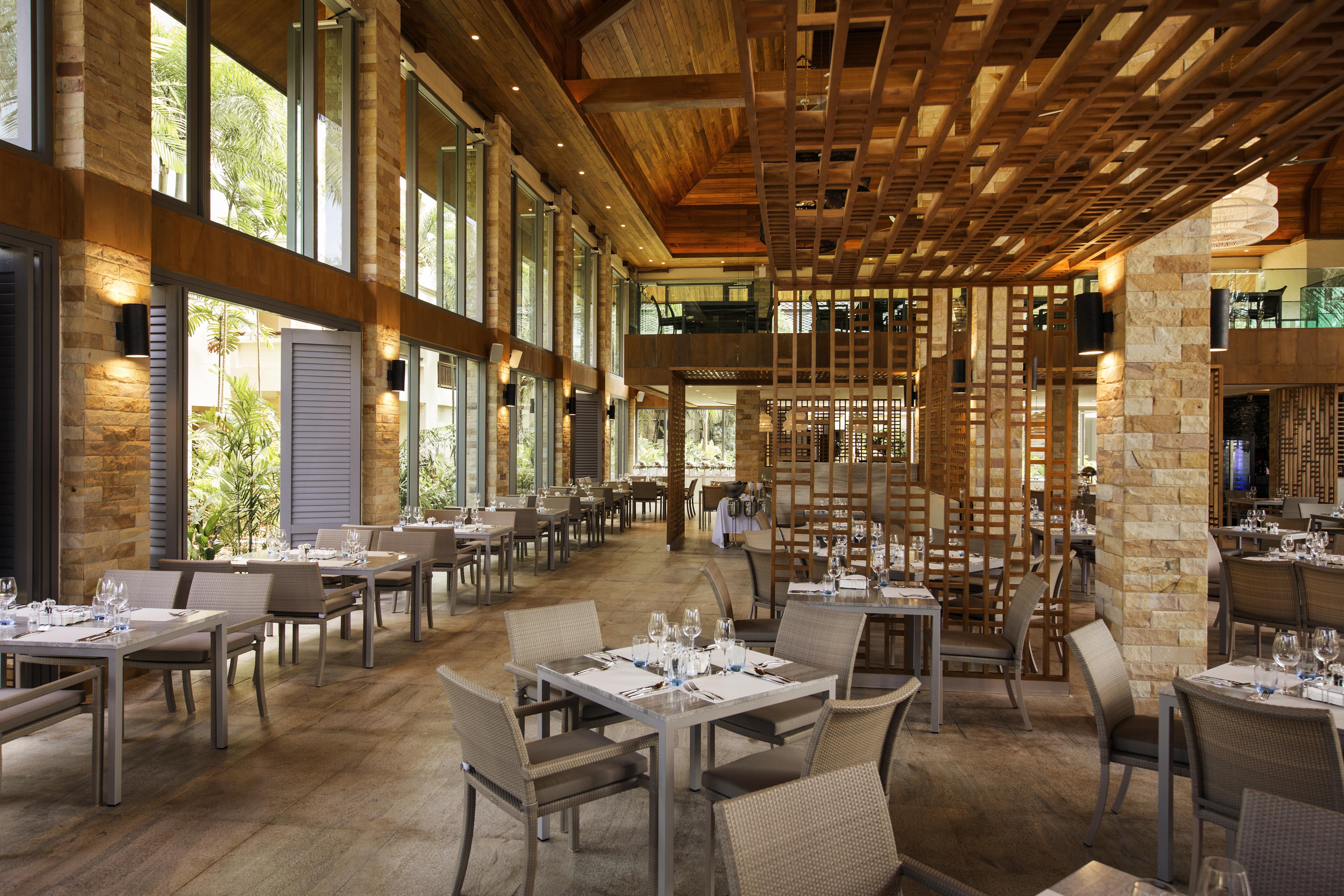 Robinson Khao Lak Hotel Bagian luar foto