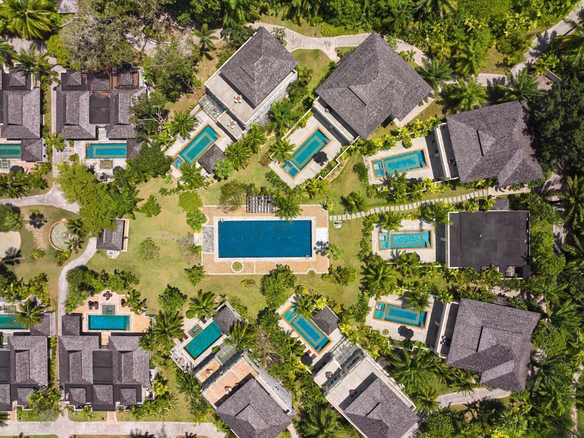 Robinson Khao Lak Hotel Bagian luar foto